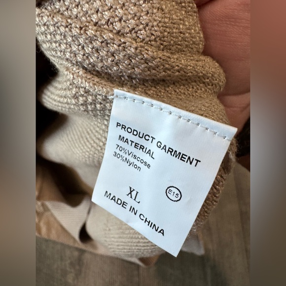 Beige Knit Sweater Dress XL - Picture 8 of 9